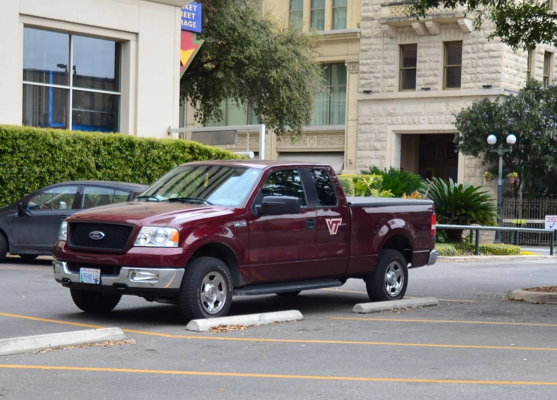 Ford F-150 SuperCrew vs. SuperCab comparison (specs & features) 02 29a San Antonio-River Walk 