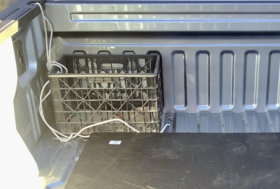 Ford F-150 Bed organizer / clip onto hook system 0521BC02-337D-4280-9D65-3E9E997F8180
