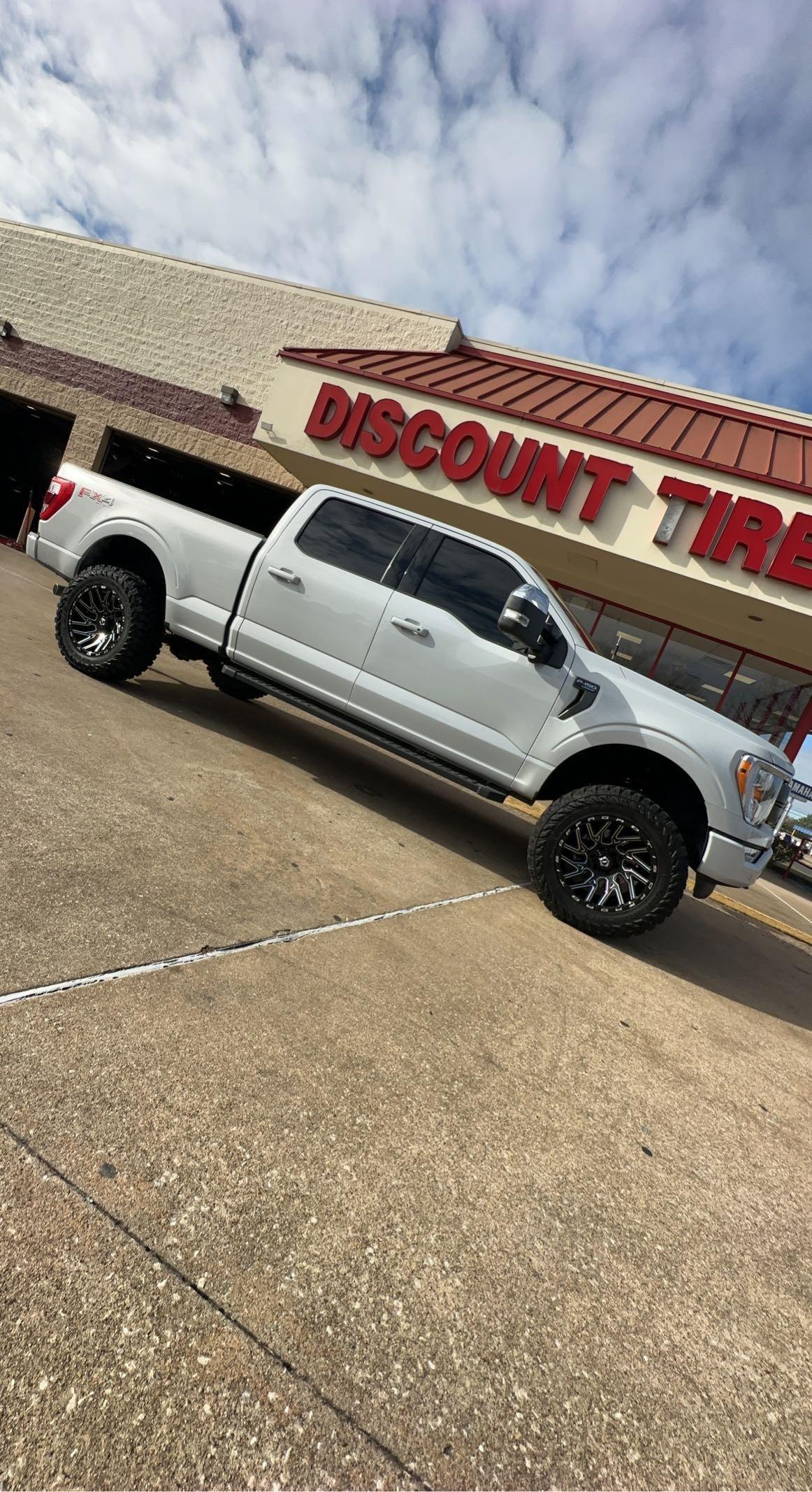 Ford F-150 new wheels for my truck! 05E78AE1-CBE2-4DA2-8DB1-73D616585D00