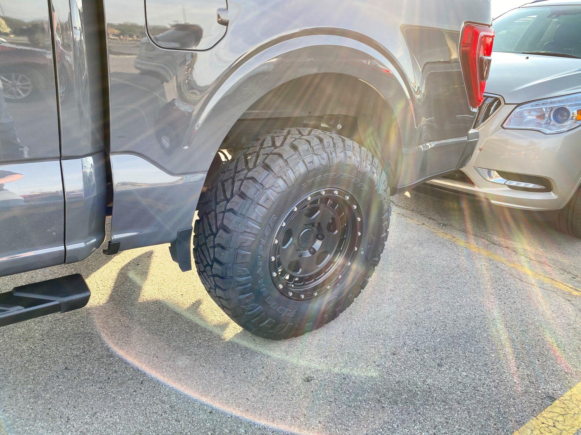 Ford F-150 LEAD FOOT F-150 (2021+) Club 06E8F260-C35B-442B-8550-D69A4A75704C