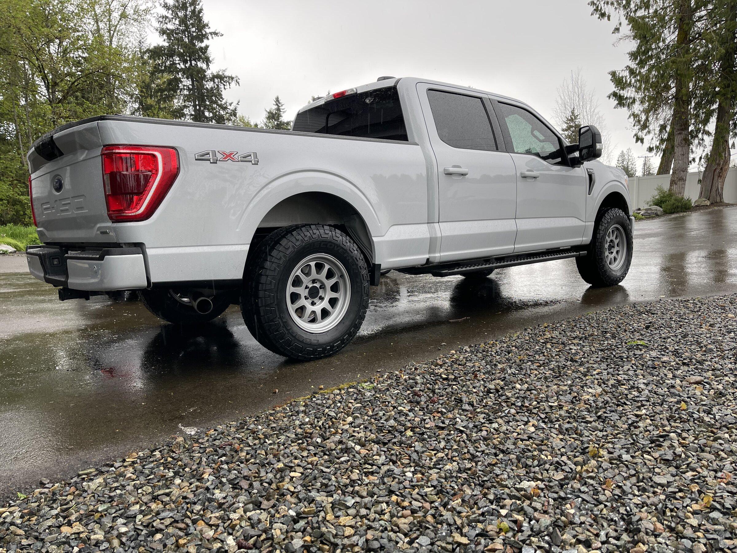 Ford F-150 18x9 Method 316 on 295/70 Cooper XLT 07305D84-79AF-4B56-A45A-8BBEE724988A