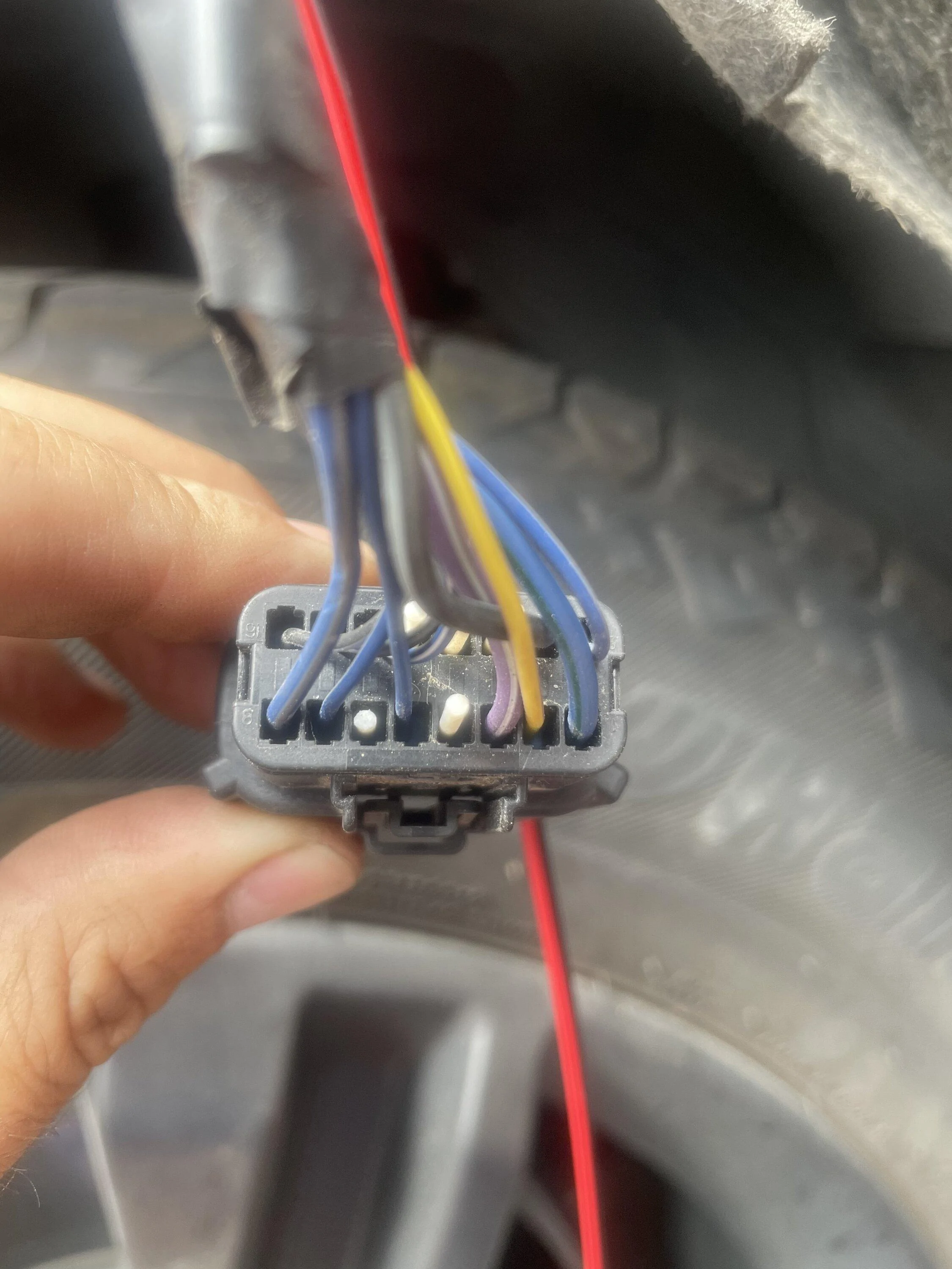 Ford F-150 Dynamic LED headlights pin out diagram 0B096D5B-8CFC-4674-9546-91BDBE77A16B