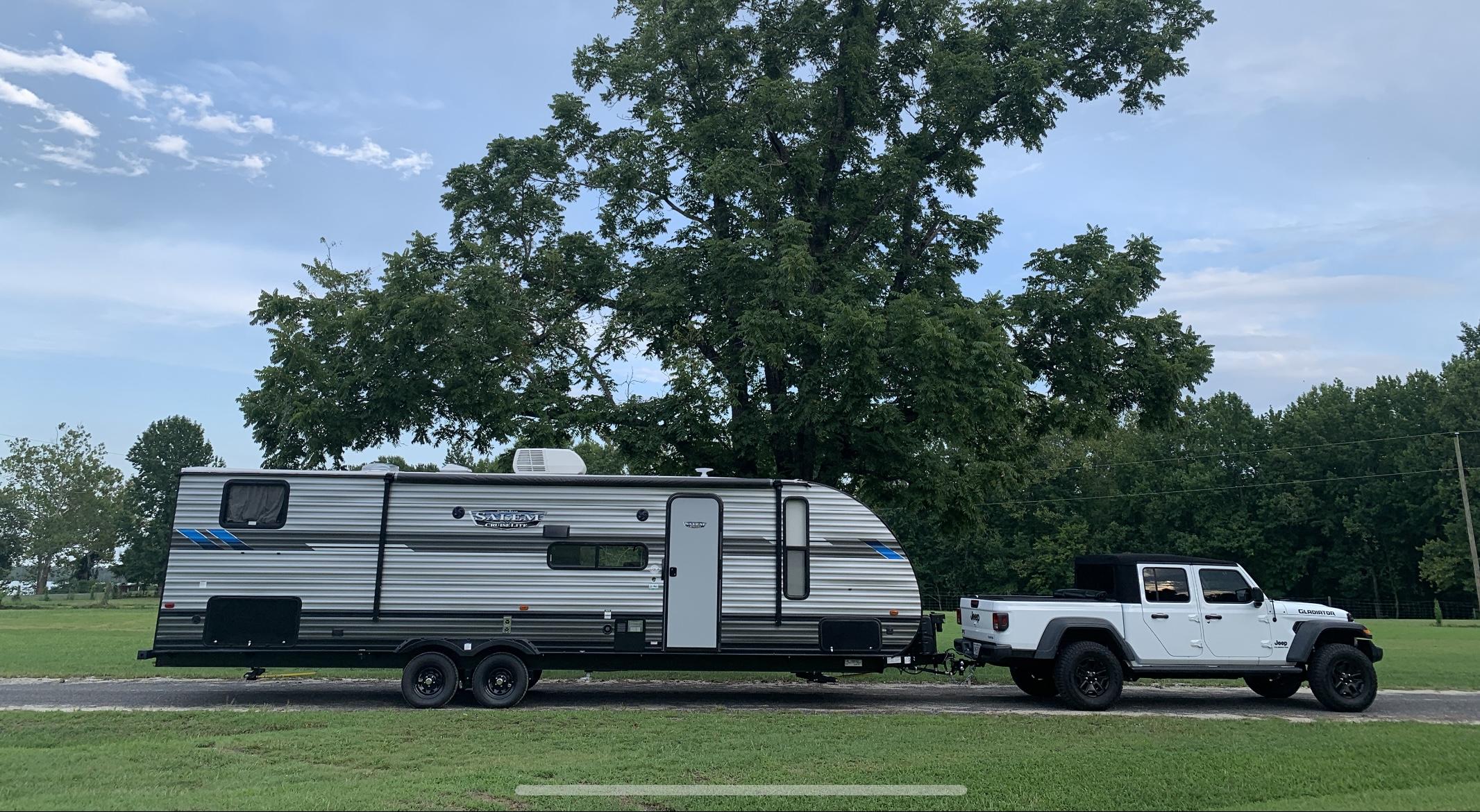 Ford F-150 Towing travel trailer with a Tremor 0CC3D4A5-1CCB-459C-8358-420C7FE8AD66