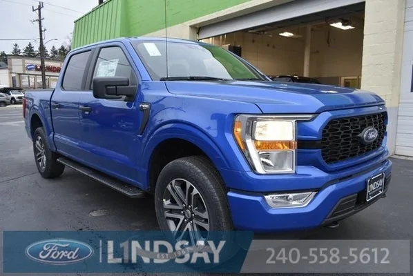 Ford F-150 VELOCITY BLUE F-150 (2021+) Club 1