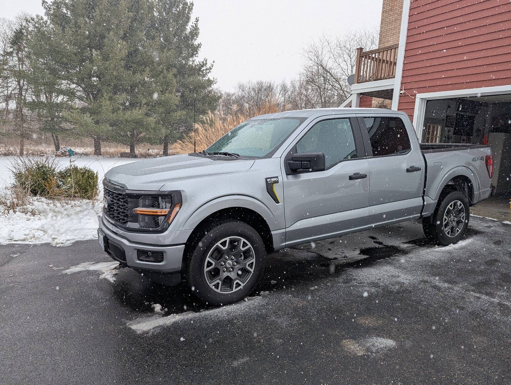 Ford F-150 24 STX SCSB 5.0L Build 1000005860