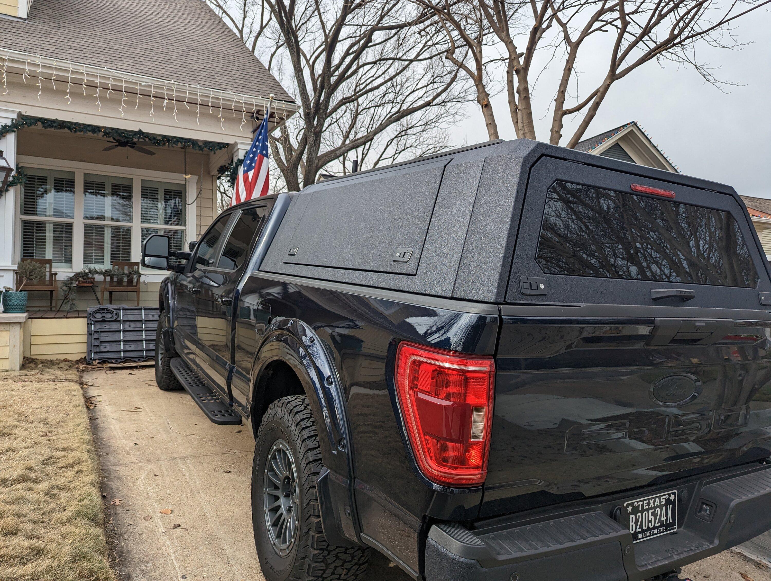 Ford F-150 Topper / Camper with tool shelf windows that doesn't look commercial? 1000008923