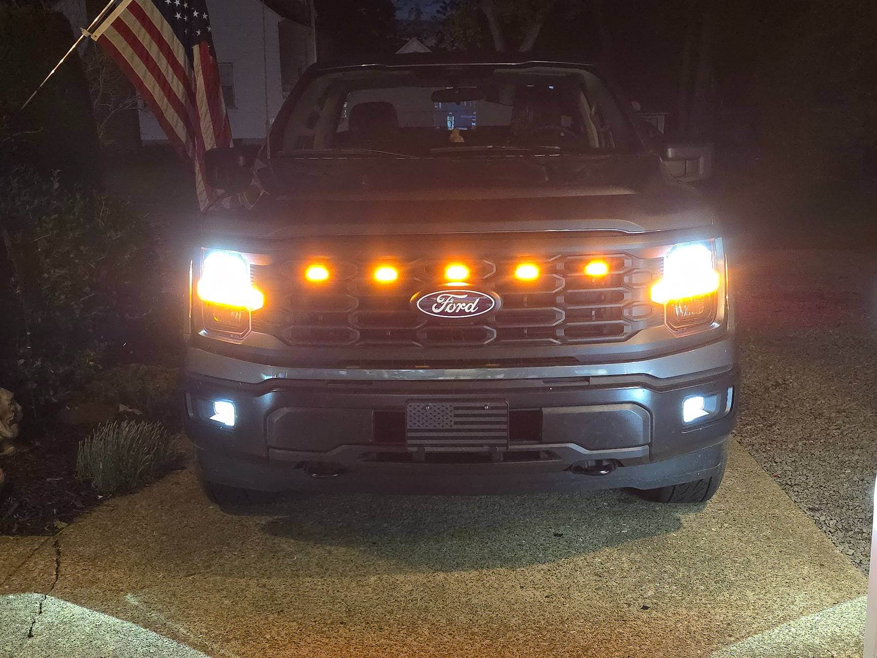 Ford F-150 2025 Tremor- adding Raptor style grill lights 1000014933