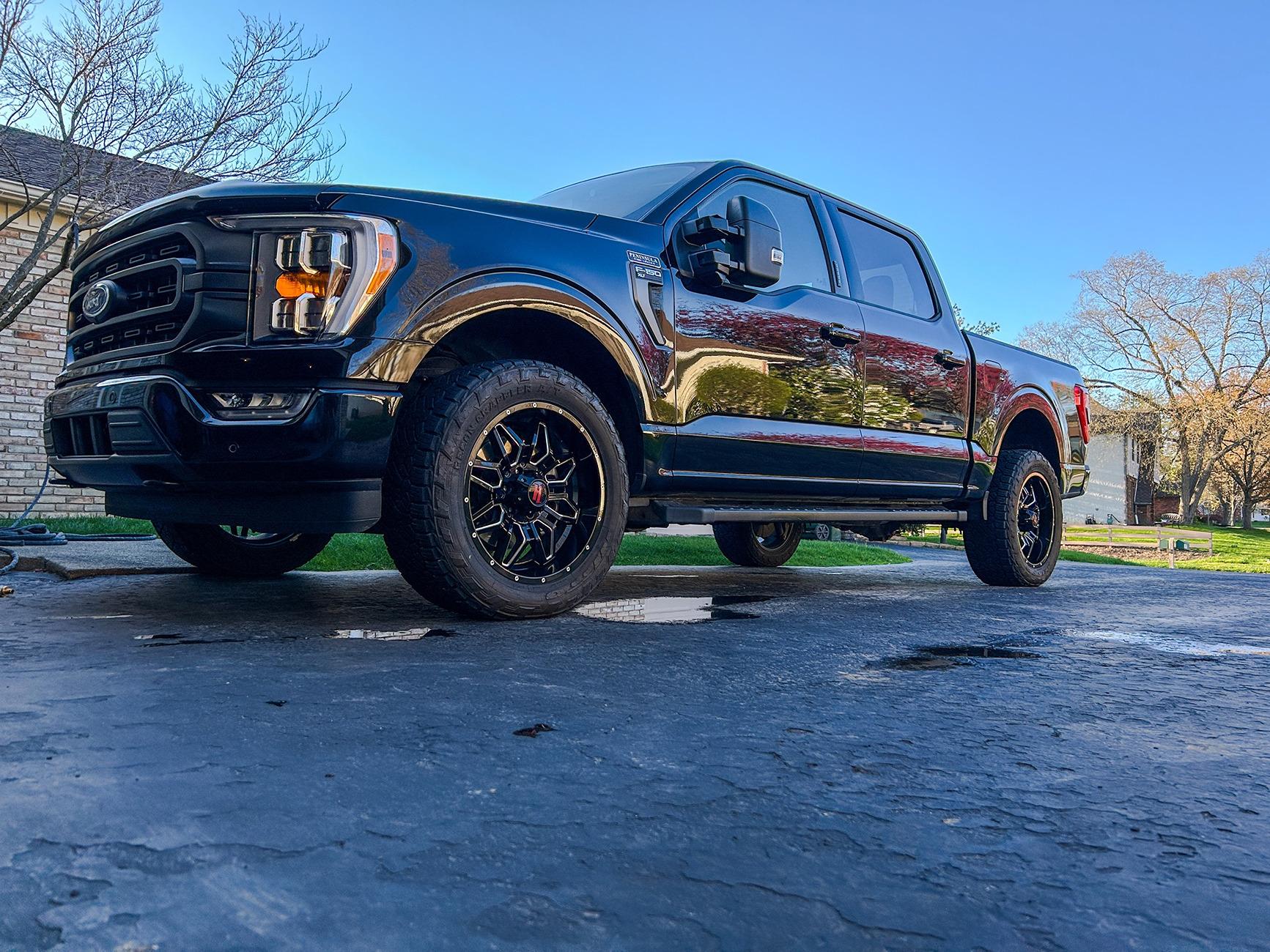 Ford F-150 AGATE BLACK F-150 (2021+) Club 100D2F3A-27B4-4F78-8624-28AD269976BD