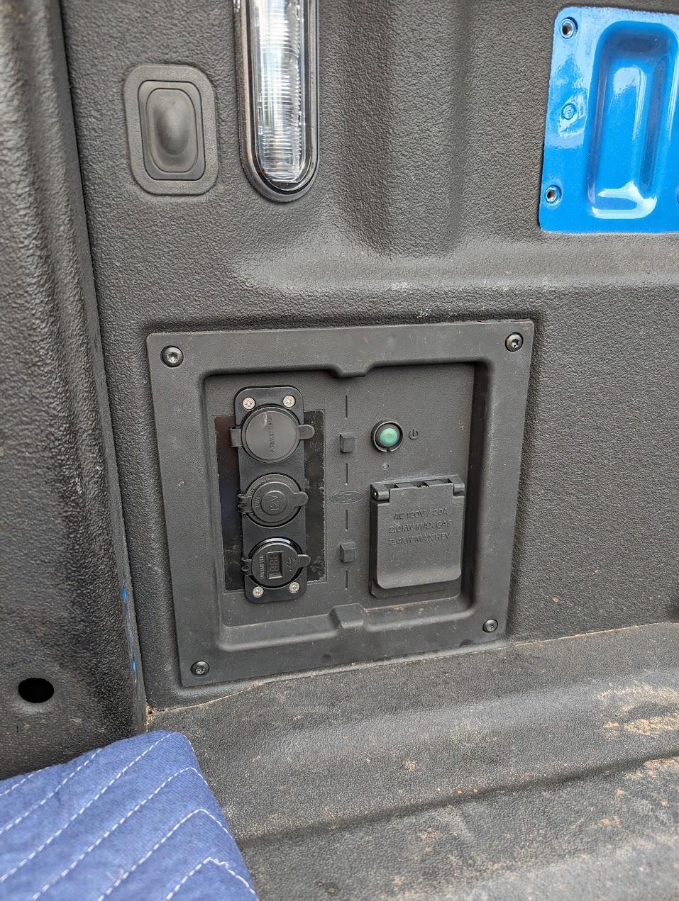 Ford F-150 Installed 12V Power in Bed (PPoB 2.4KW) 12v Bed Power Panel - Off