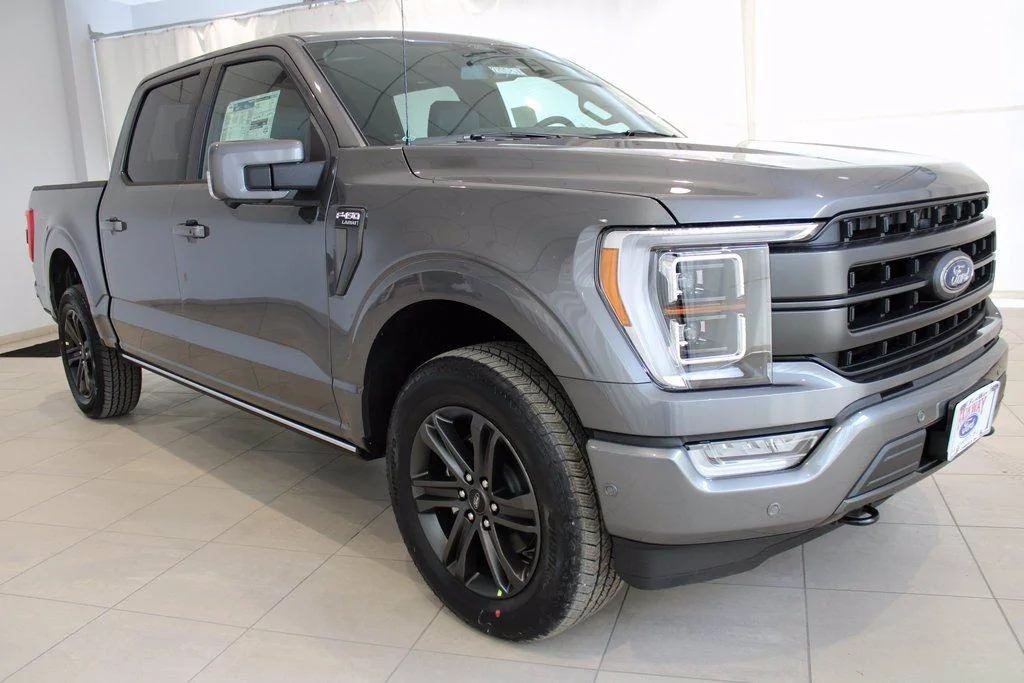 Ford F-150 CARBONIZED GRAY F-150 (2021+) Club 13507B40-E4E7-4D26-AEAF-F2A9DC4ACE4F