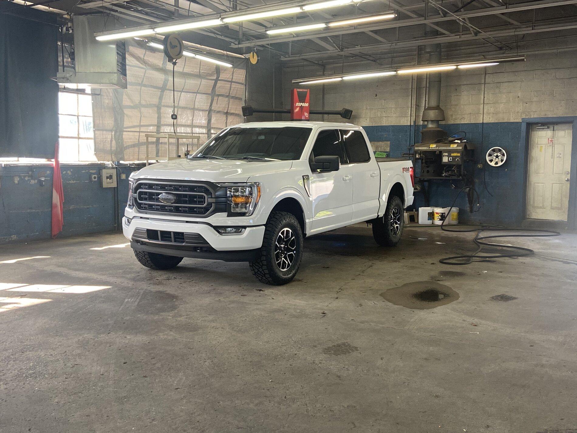 Ford F-150 Factory Wheels with Aftermarket Tire Thread 14A48985-7F3C-488F-B099-21163FD0F0AF