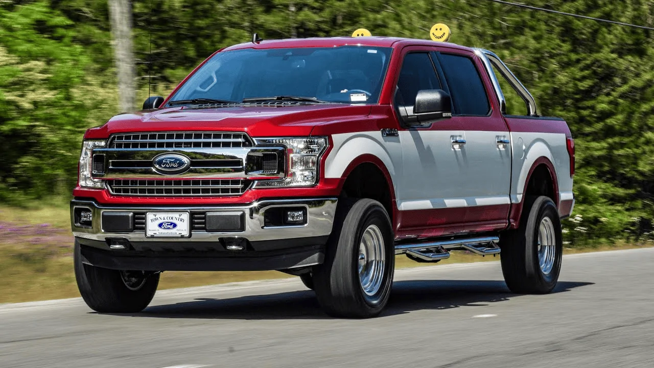 Ford F-150 2021 F-150 Sam Walton Edition on Jay Leno's Garage 1604460085146
