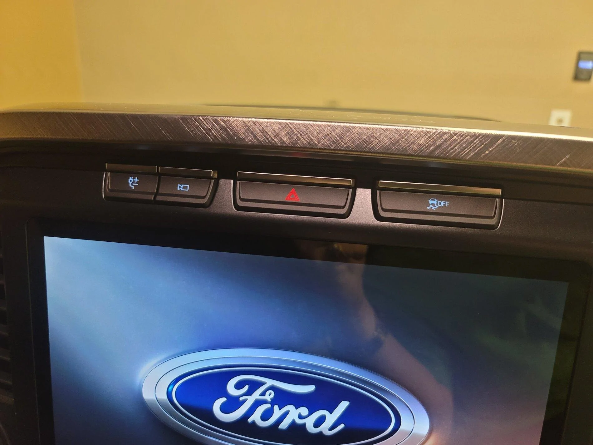 Ford F-150 proximity sensors on front bumper? 1611297015464