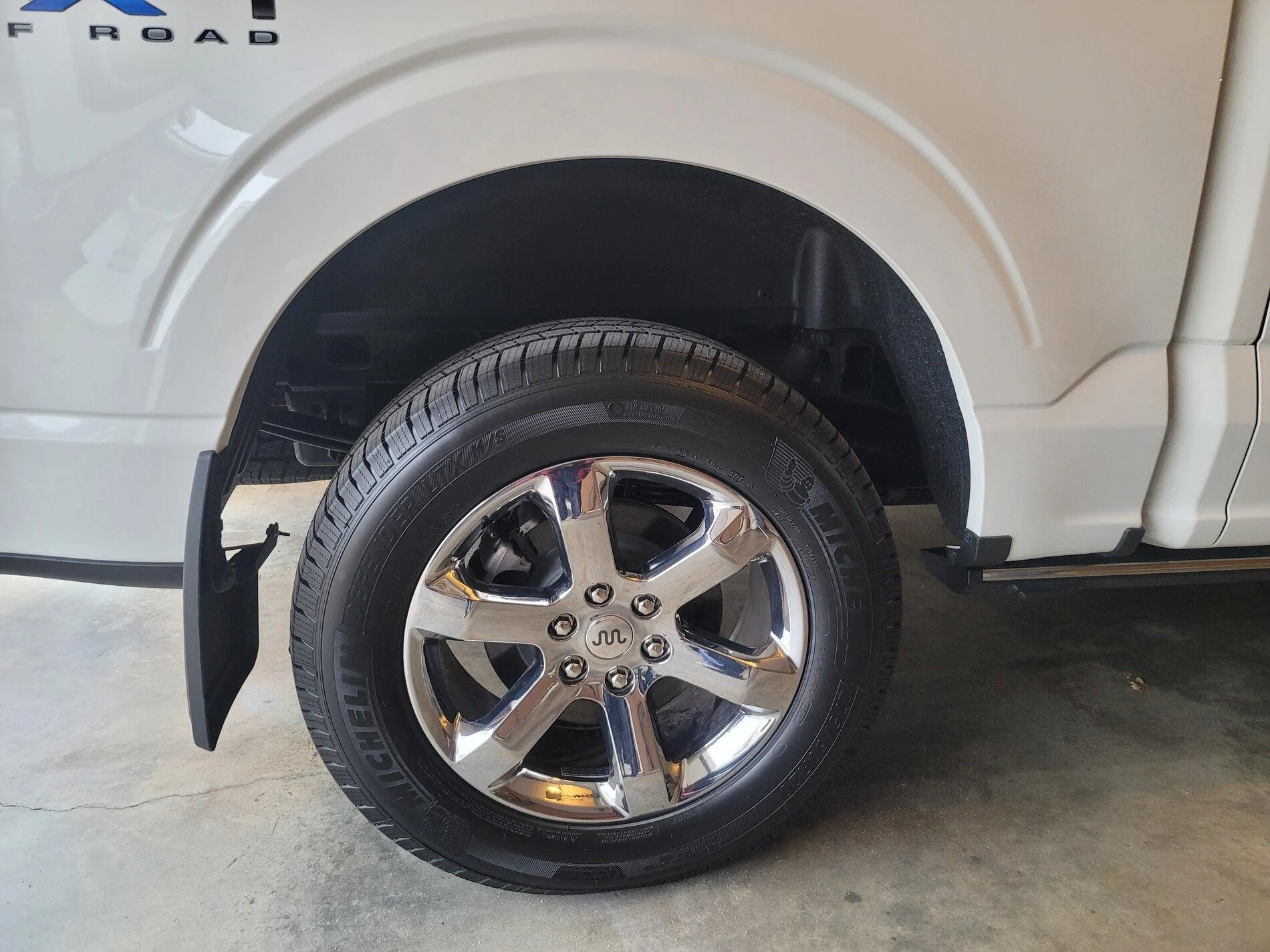 Ford F-150 Sticker / decal / badge removal 1612318575194