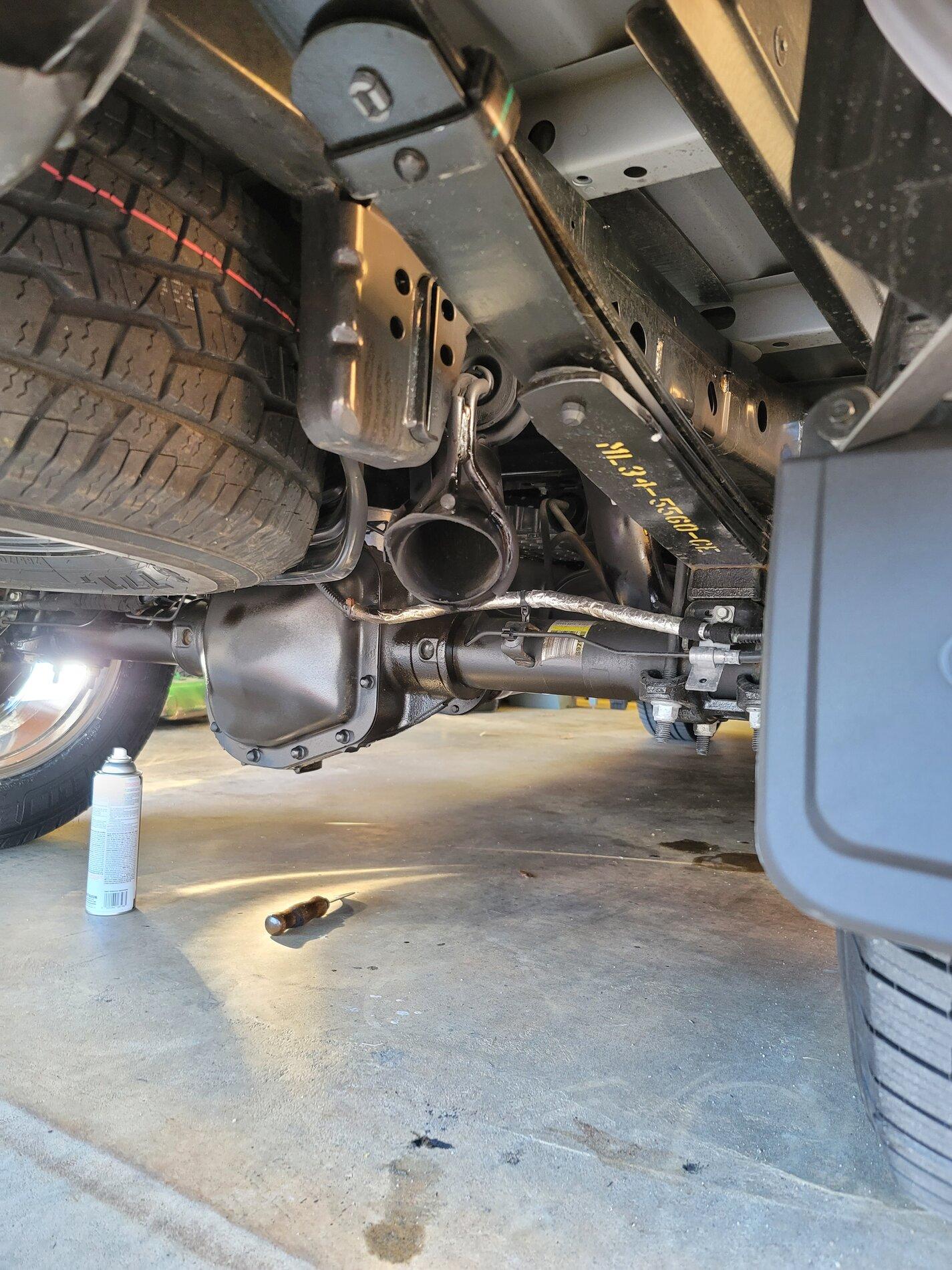 Ford F-150 Extra leaf spring for max tow? 1612632929749