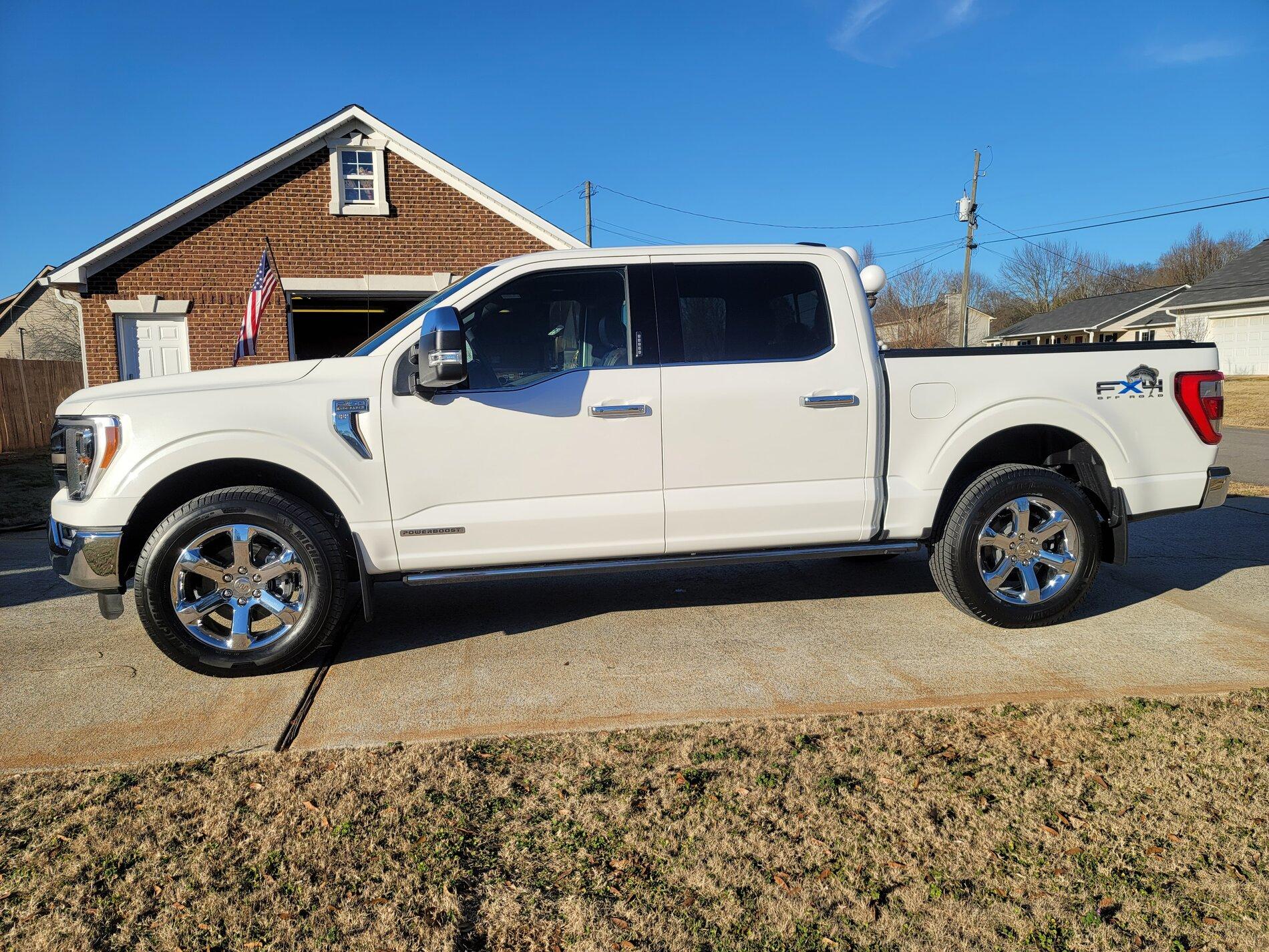 Ford F-150 STAR WHITE F-150 (2021+) Club 1613346440490