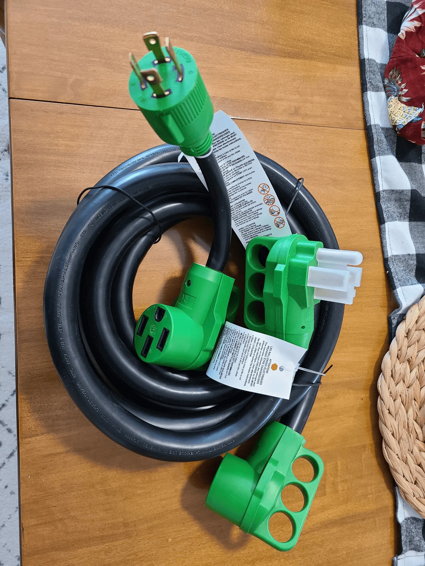 Ford F-150 First to hook up 50A trailer to 7.2kW propower! 1614063951528