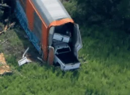 Ford F-150 Train Carrying New F-150s Derails! 1627999716312