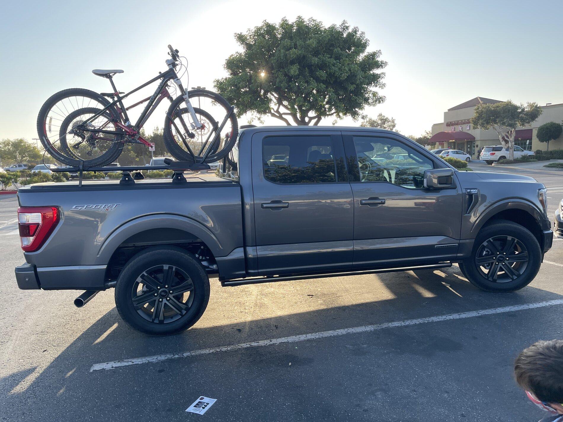 Ford F-150 Retrax XR slot rails in action 1630642164269