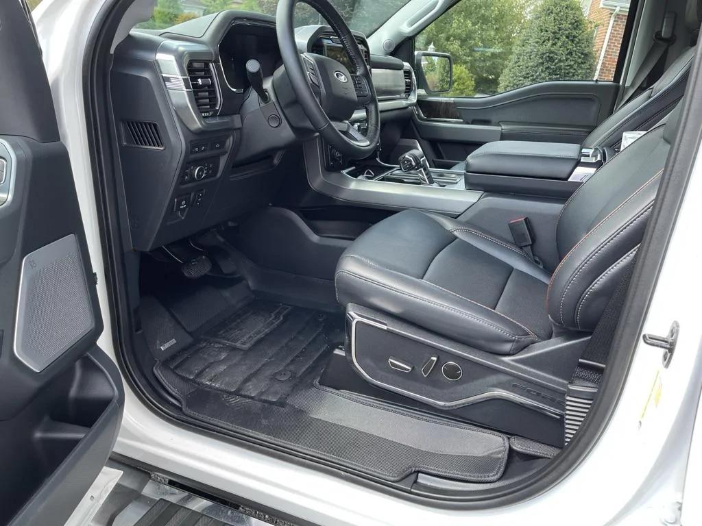 Ford F-150 What floor liners to go with 1631419389563