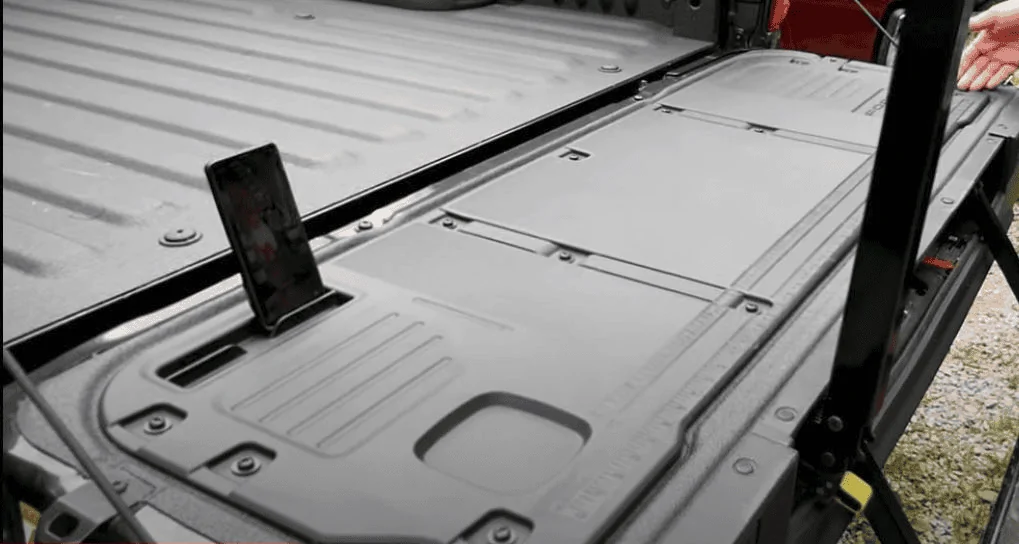 Ford F-150 Spray-In Liner with tailgate work surface 1632598608455