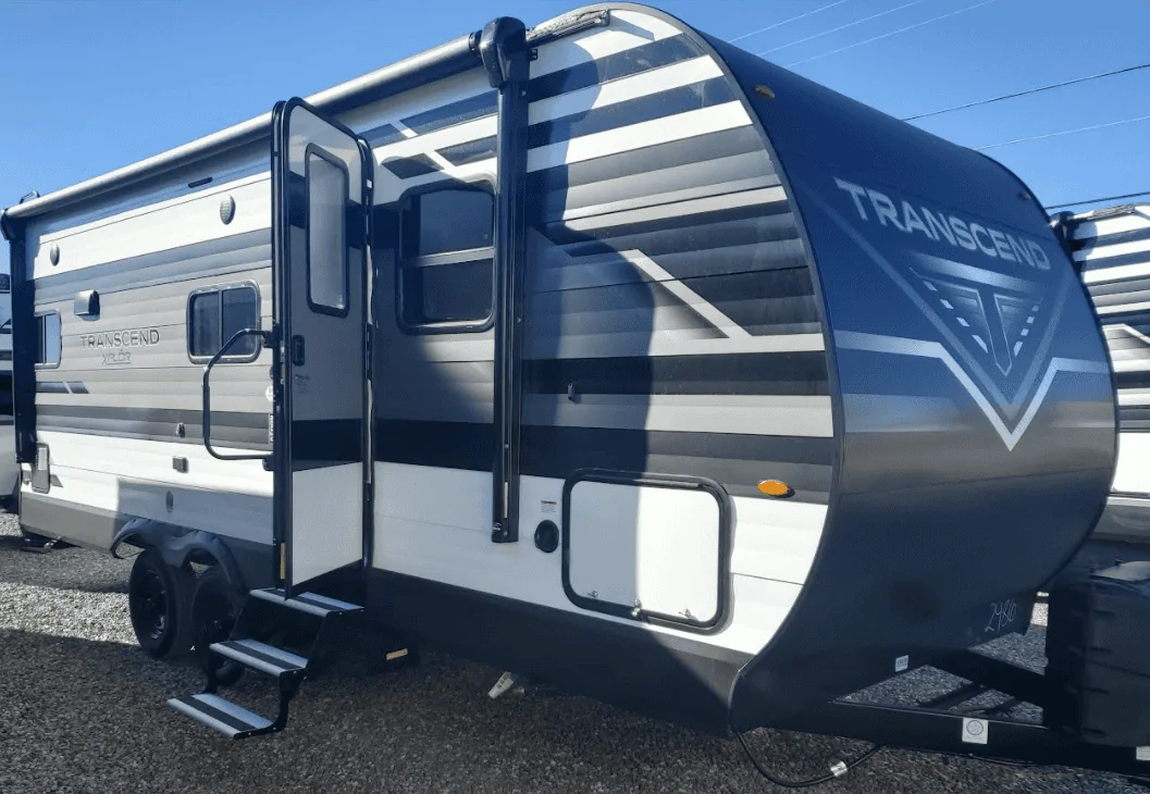 Ford F-150 Towing travel trailer with a Tremor 1638909888921