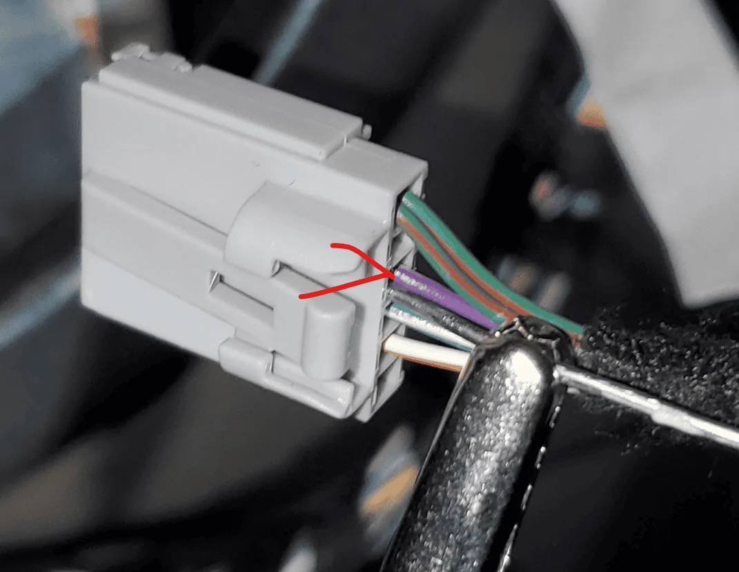 Ford F-150 XLT trucks with push button start cup holder/ambient lighting 1675927717640