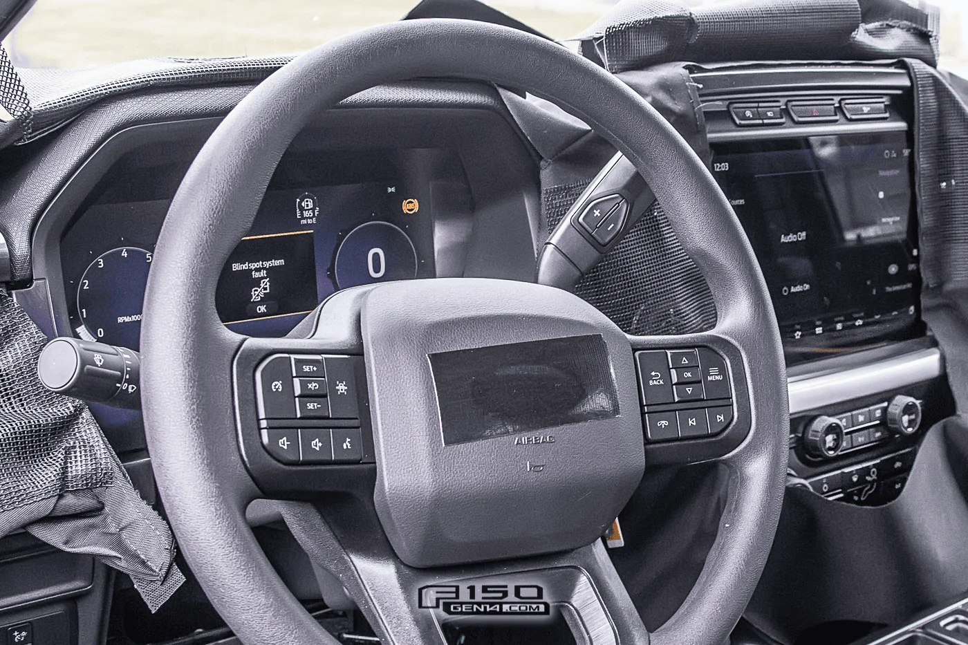 Ford F-150 📸 2024 F-150 Interior Facelift Revealed on 3 Trims 1679671441087