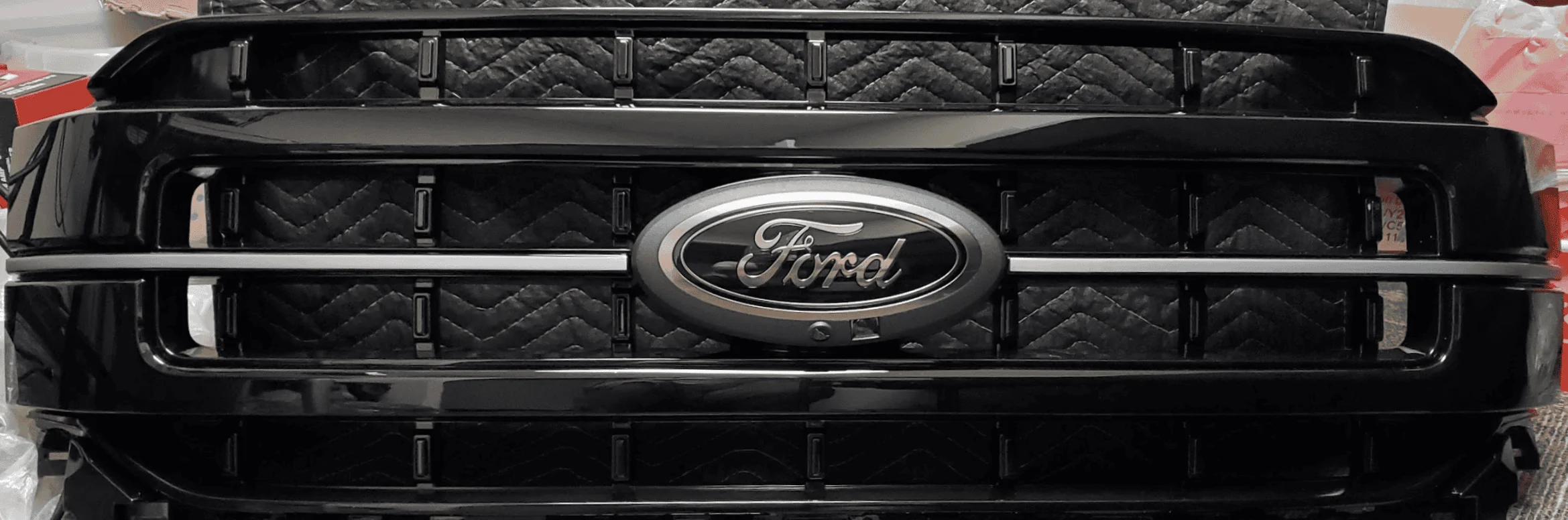 Ford F-150 Stripe on black front - thoughts? 1679875273187