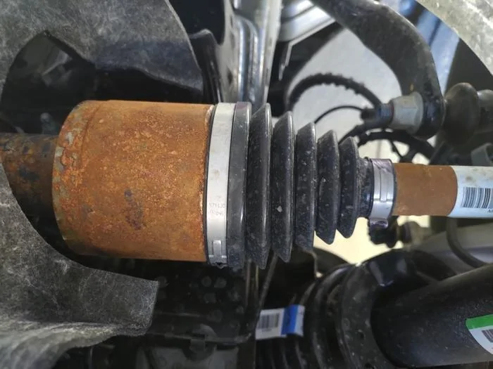 Ford F-150 Viewpoints on new F150 undercoating… 16859950020890