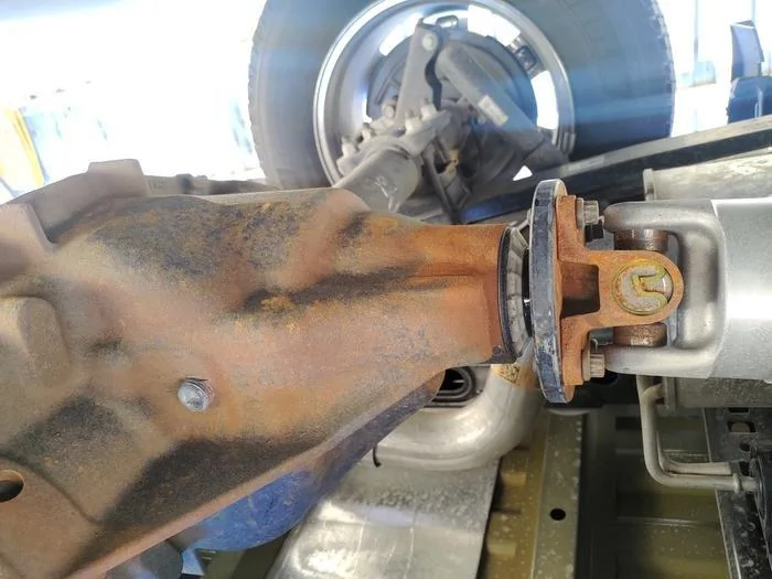 Ford F-150 Viewpoints on new F150 undercoating… 16859950087351