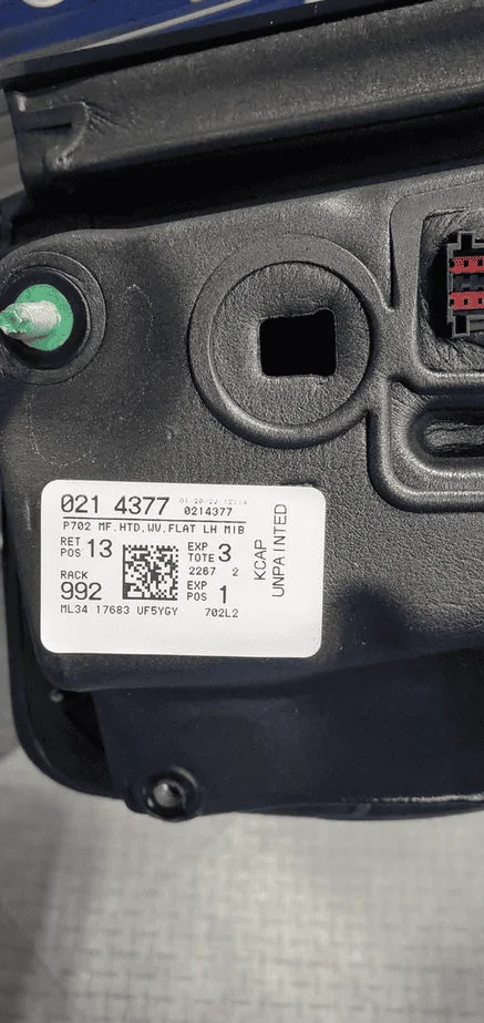 Ford F-150 XL upgraded to Lariat side mirrors. How do you get puddle and turn signals to work? 1691583772156