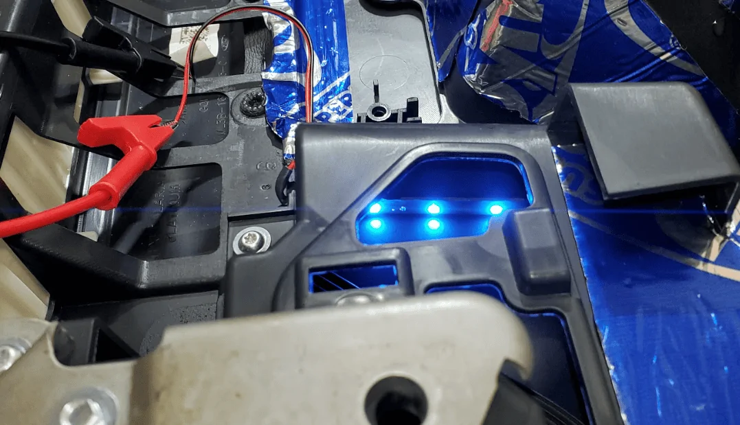 Ford F-150 XLT trucks with push button start cup holder/ambient lighting 1696888941151