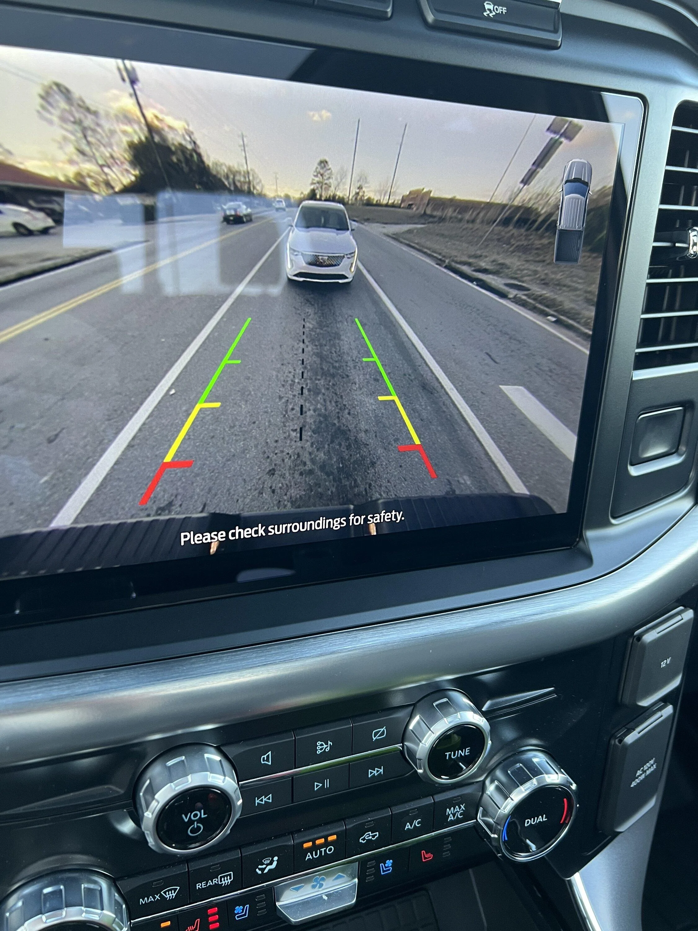Ford F-150 Rear Camera View in Motion: Lines vs. No Lines 1706196212500