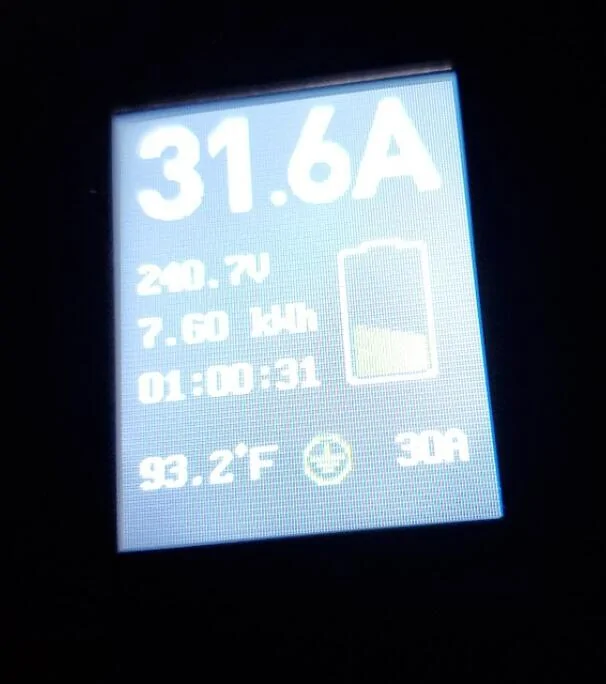 Ford F-150 PB charging Tesla 1734298661135-jv