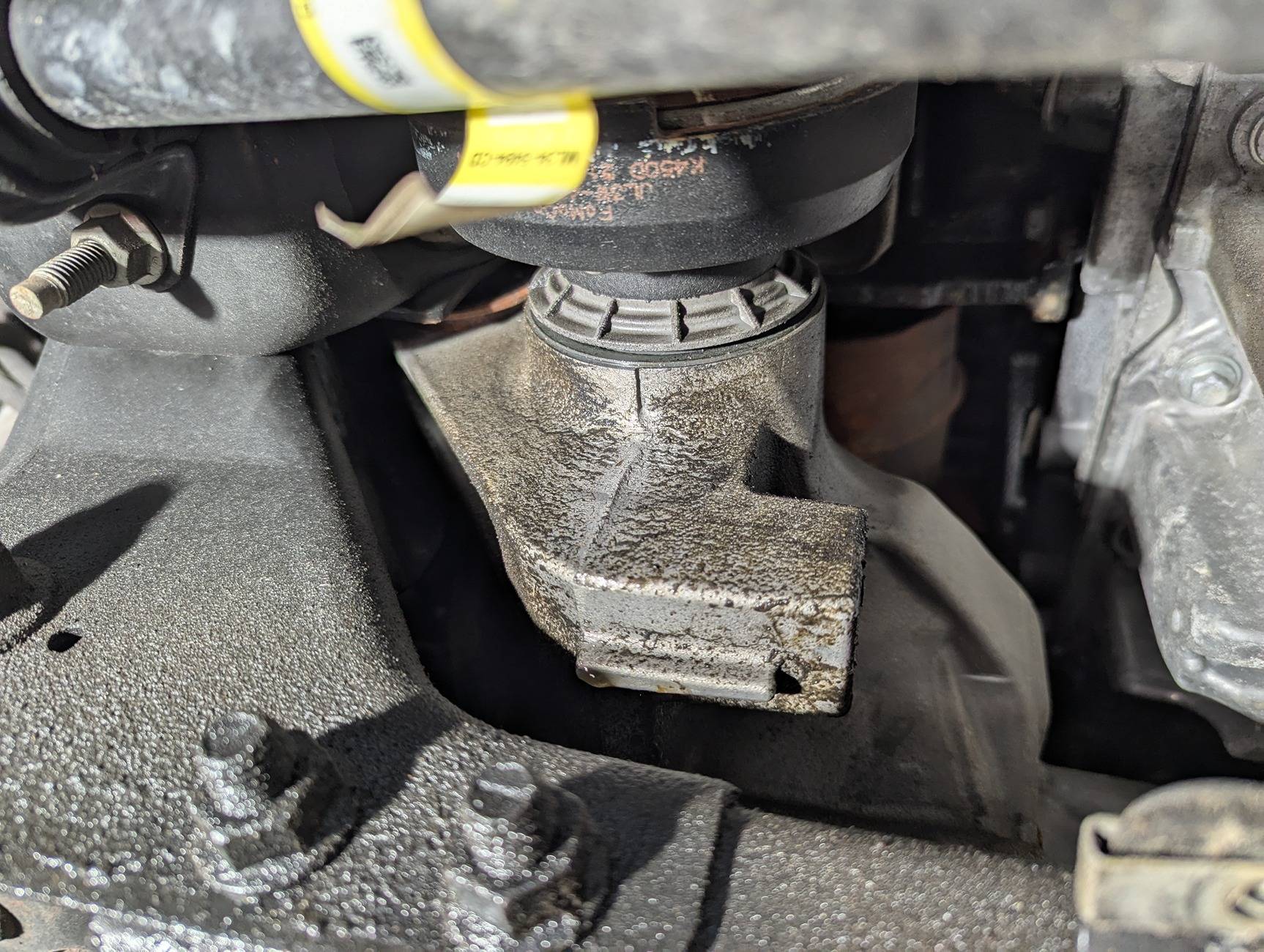 Ford F-150 What is this that's leaking? Front Diff? 179