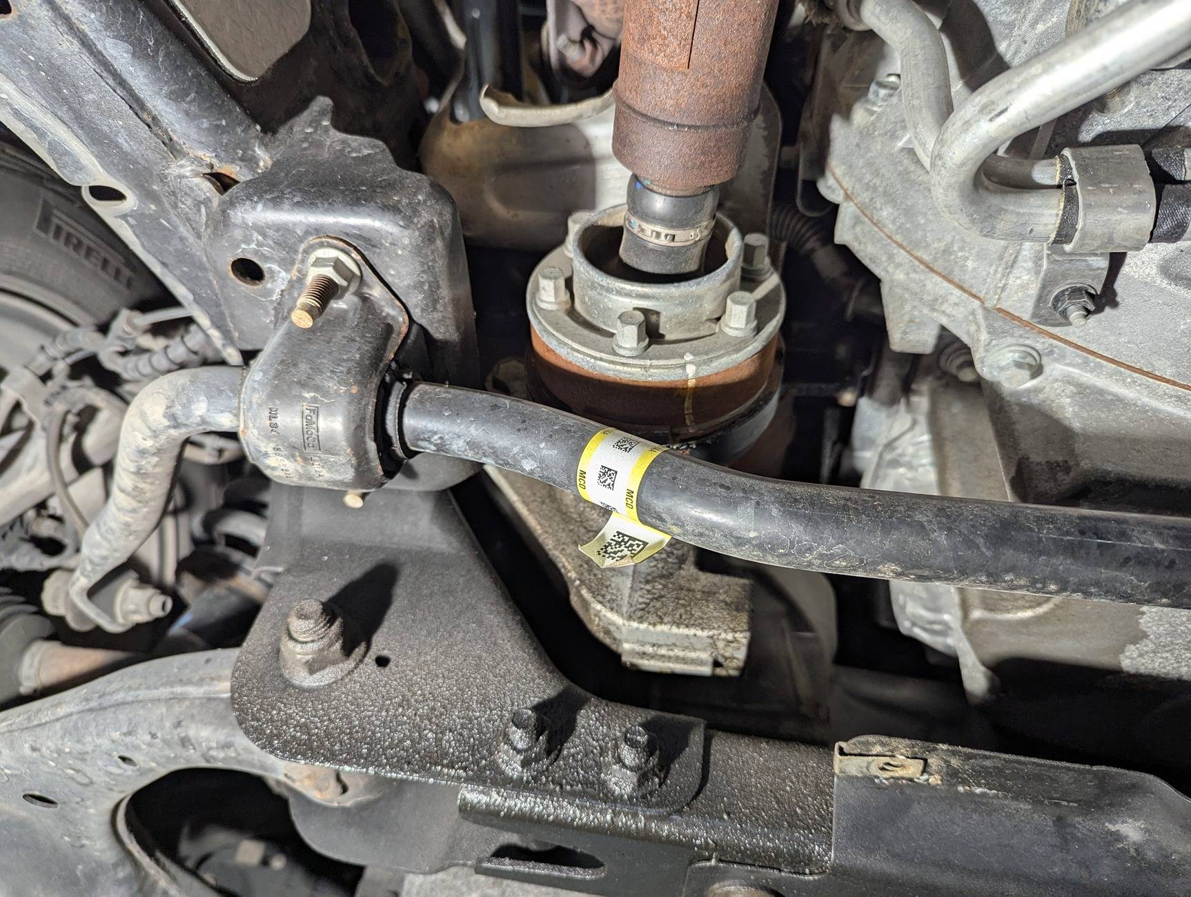 Ford F-150 What is this that's leaking? Front Diff? 180