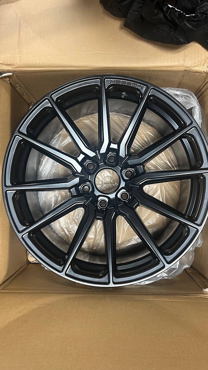 Ford F-150 2024 F-150 Single Cab Whipple Build 198DF294-DE08-42E1-990D-8FE616157CCD