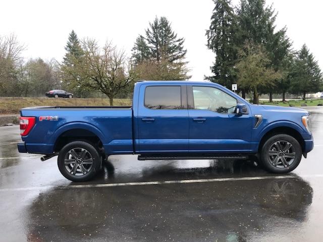Ford F-150 ATLAS BLUE F-150 (2022+) Club 1AEF8C08-D2D8-4E2A-A3EF-AFFADEA0083D
