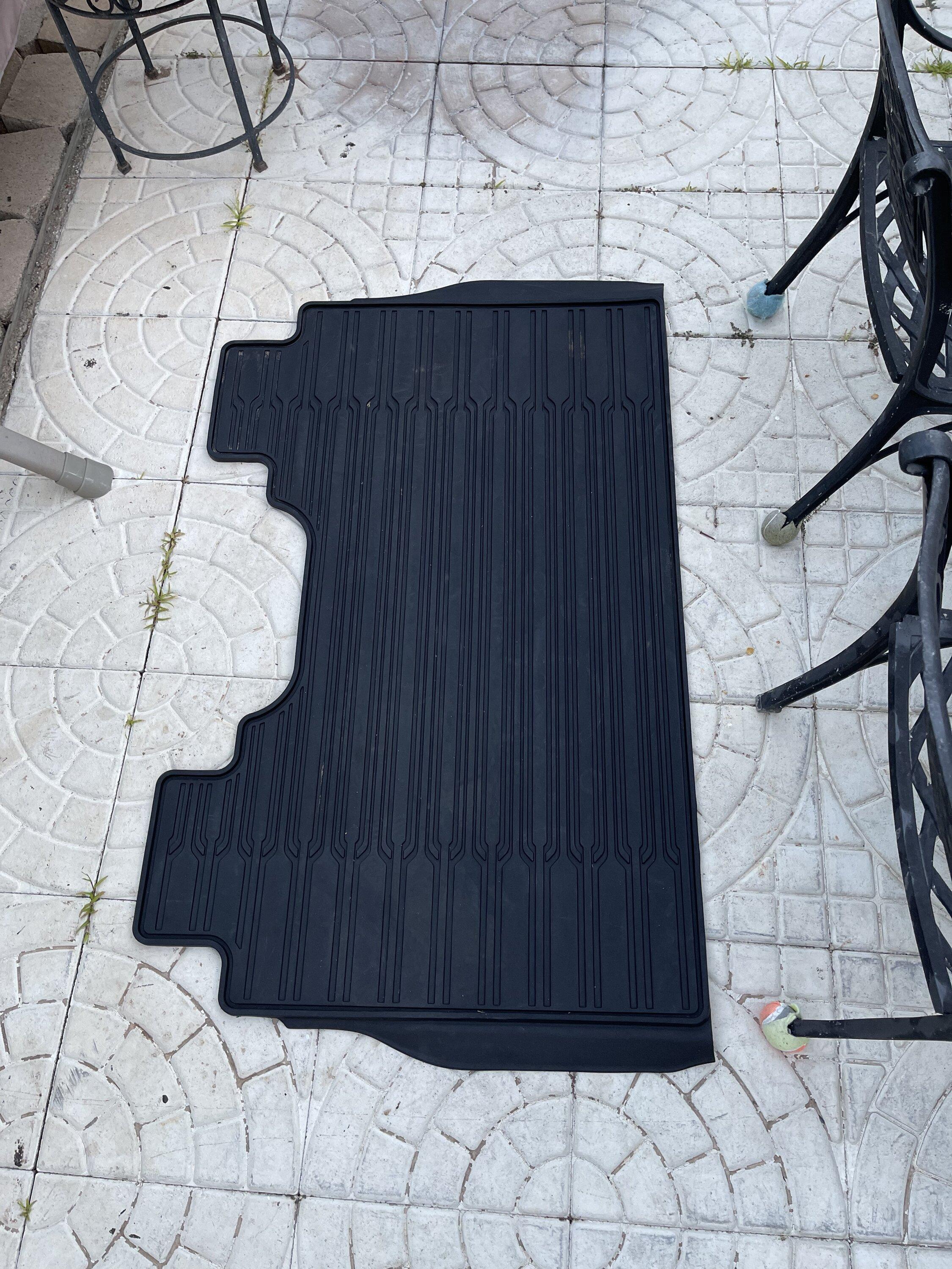 Ford F-150 OEM rear all weather floor mat for sale 1E118283-CCE0-4D5C-BE73-3882F5BDCAE7