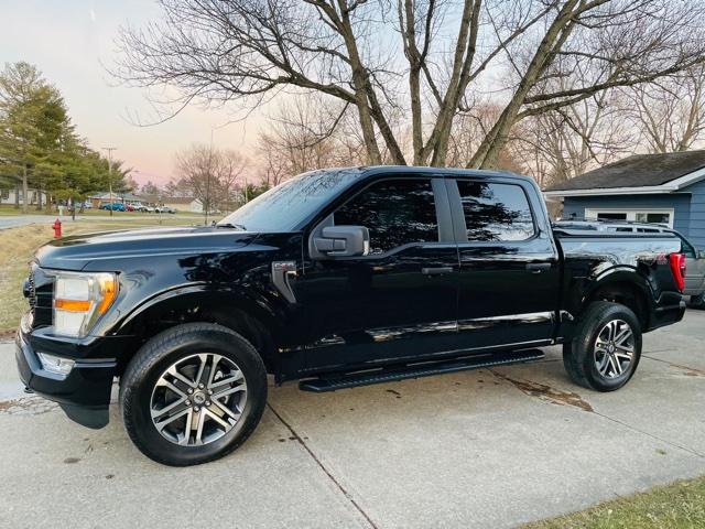 Ford F-150 AGATE BLACK F-150 (2021+) Club 2021 F150