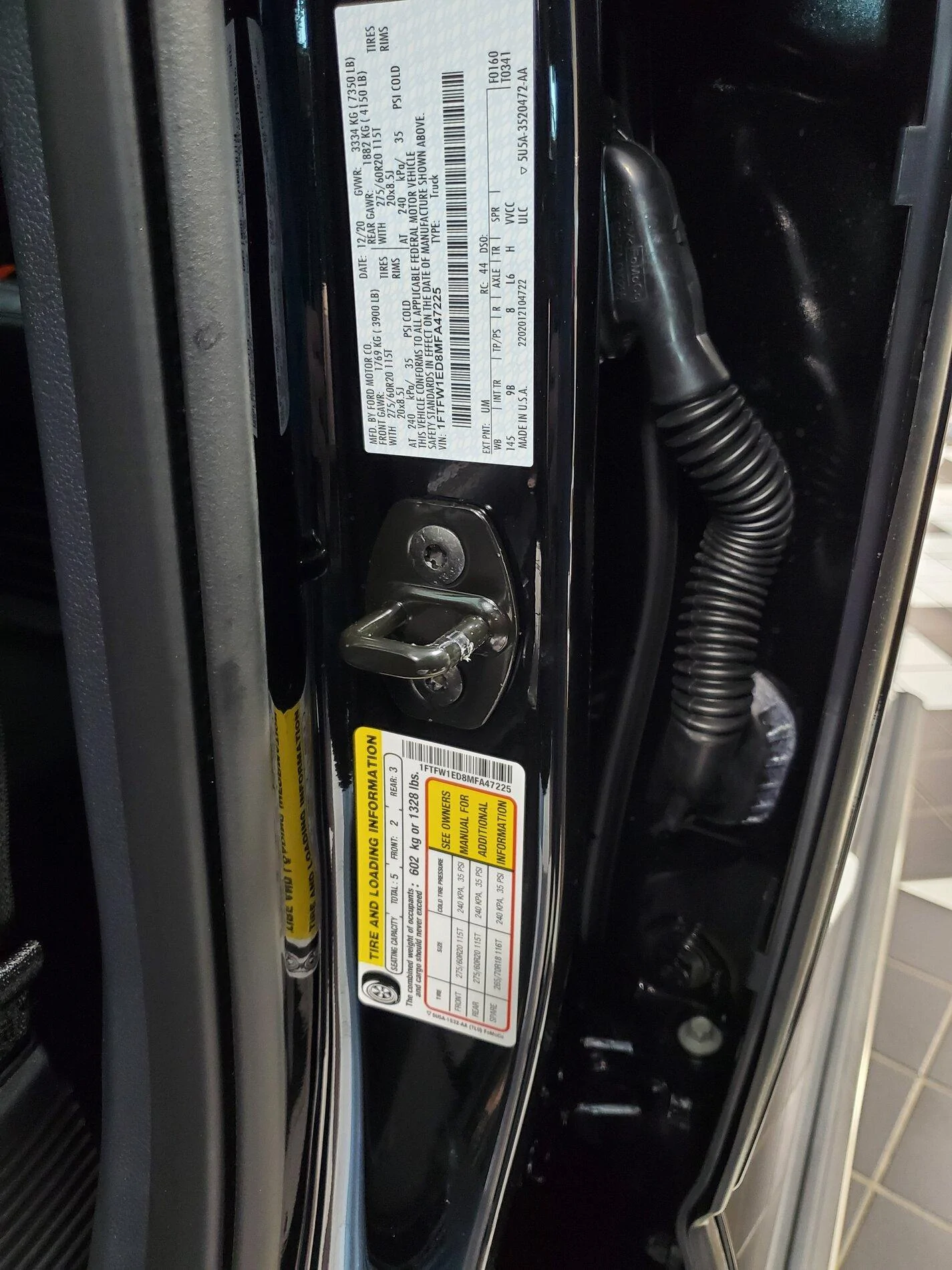 Ford F-150 What are the heavier options to avoid to increase payload? 20210107_122434