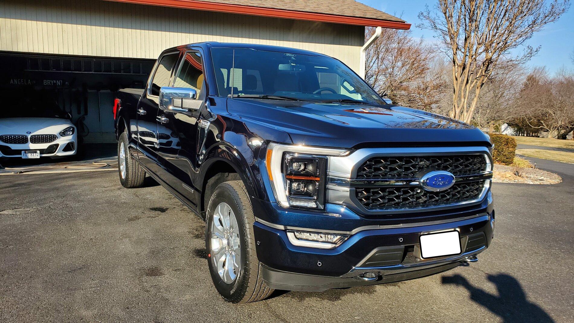 Ford F-150 ANTIMATTER BLUE F-150 (2021+) Club 20210209_154352