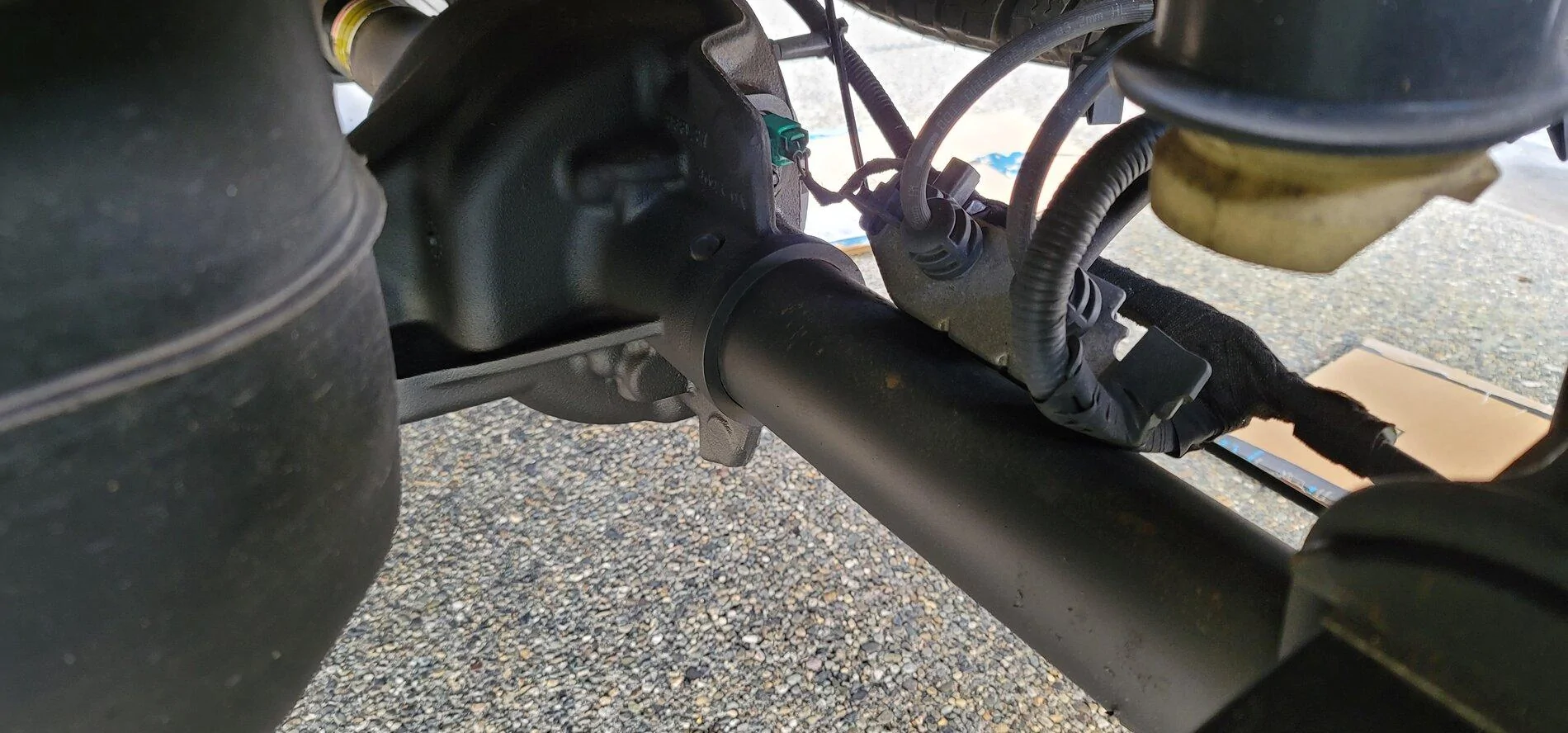 Ford F-150 Rust on rear end of 2021 F-150 -- any others? 20210323_150822