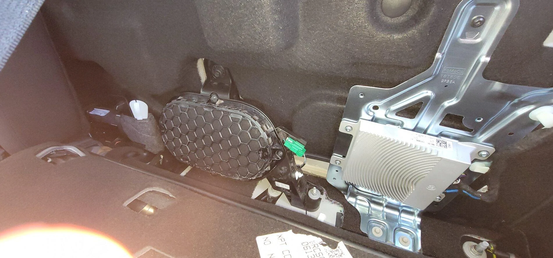 Ford F-150 Standard vs B&O Audio (Non-unleashed) 20210413_083057