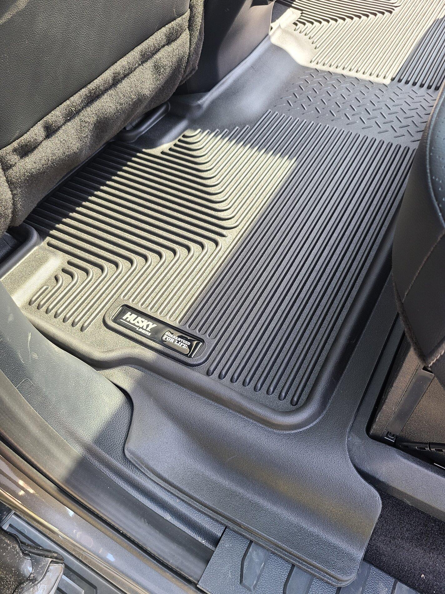 Ford F-150 Non-OEM floor mats and rear storage box 20210515_124026