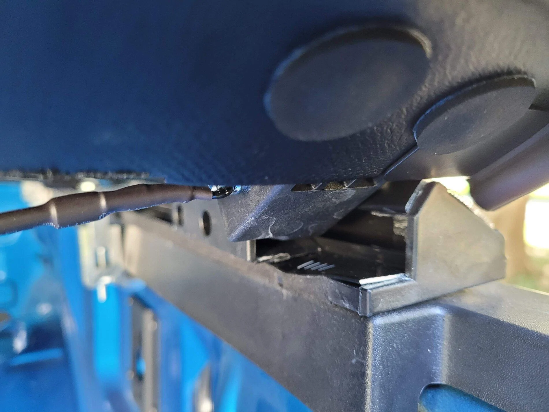 Ford F-150 Tyger T1 won't latch 20210613_154701