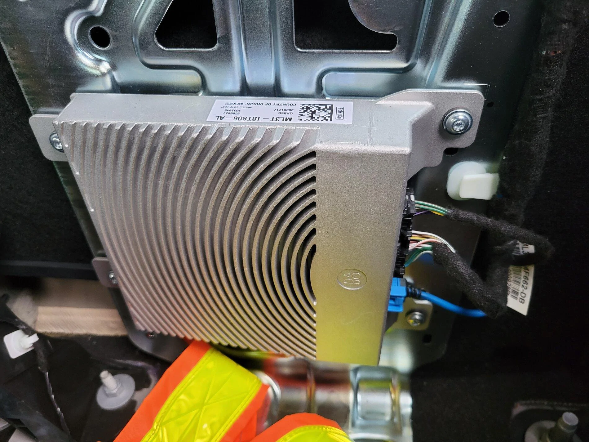 Ford F-150 Adding a Sub to non-unleashed BO system 20210719_071817