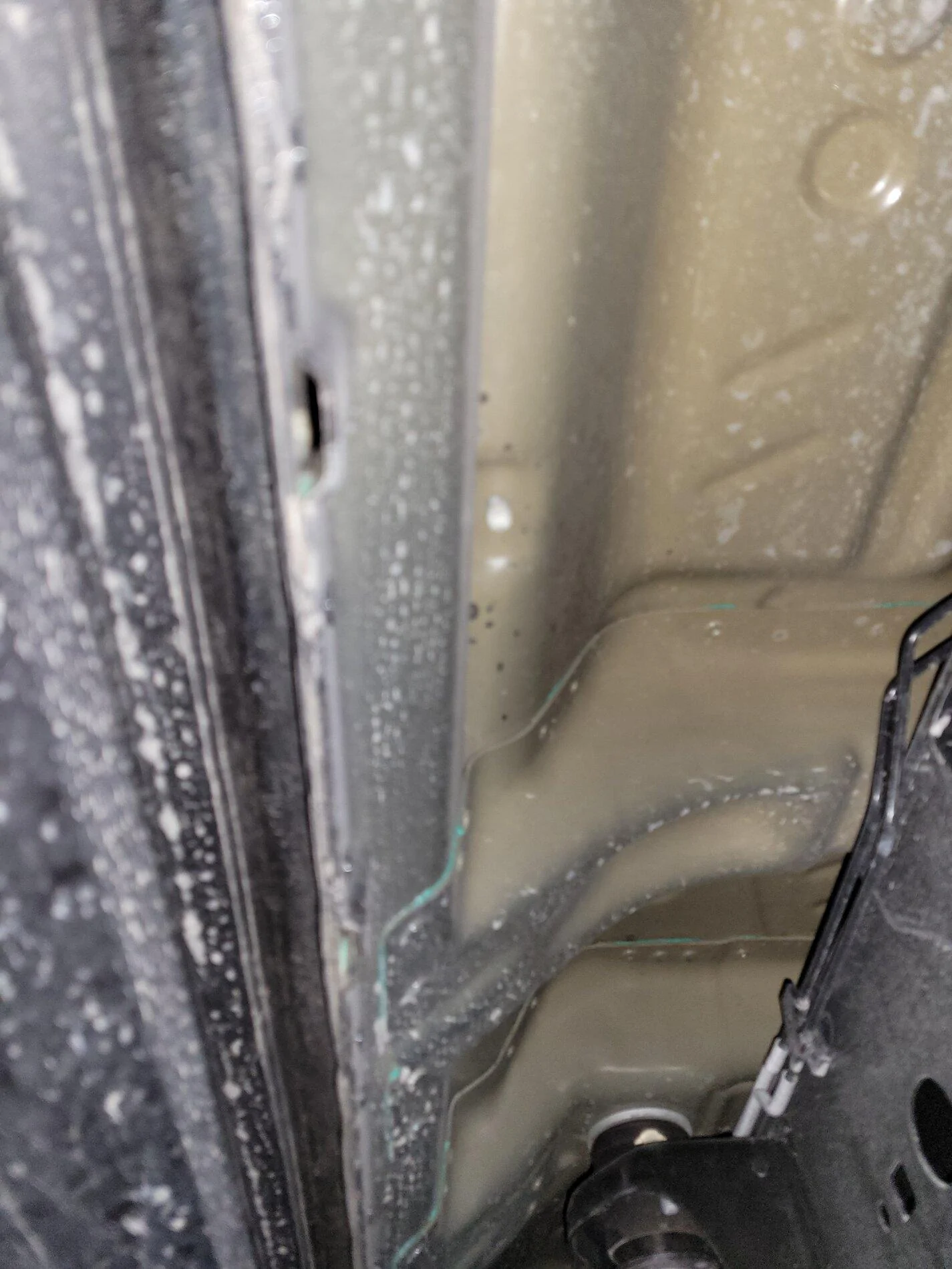 Ford F-150 Underbody rust 20210809_213704