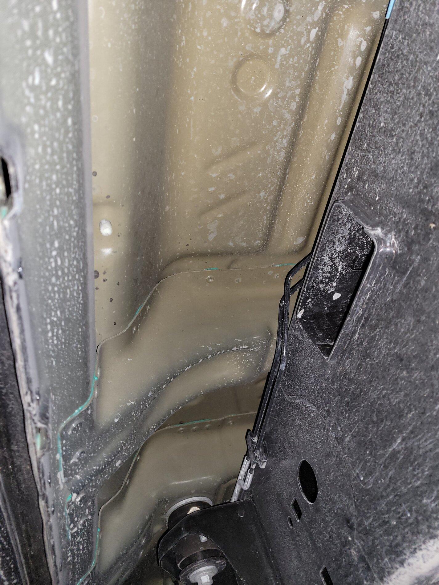Ford F-150 Underbody rust 20210809_213708